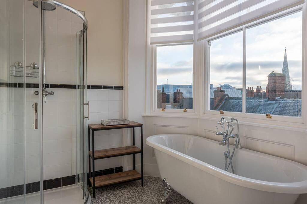 Luxury Apartment Rowntree House Across From The Shambles ยอร์ค ภายนอก รูปภาพ